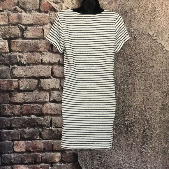 Pink Rose Striped T Shirt Dress Size Medium - Picture 5 of 7